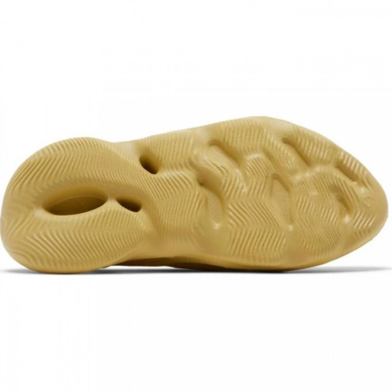 Adidas Yeezy Foam RNNR Sulfur