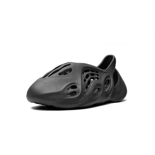 Adidas Yeezy Foam Runner MXT Moon Onyx