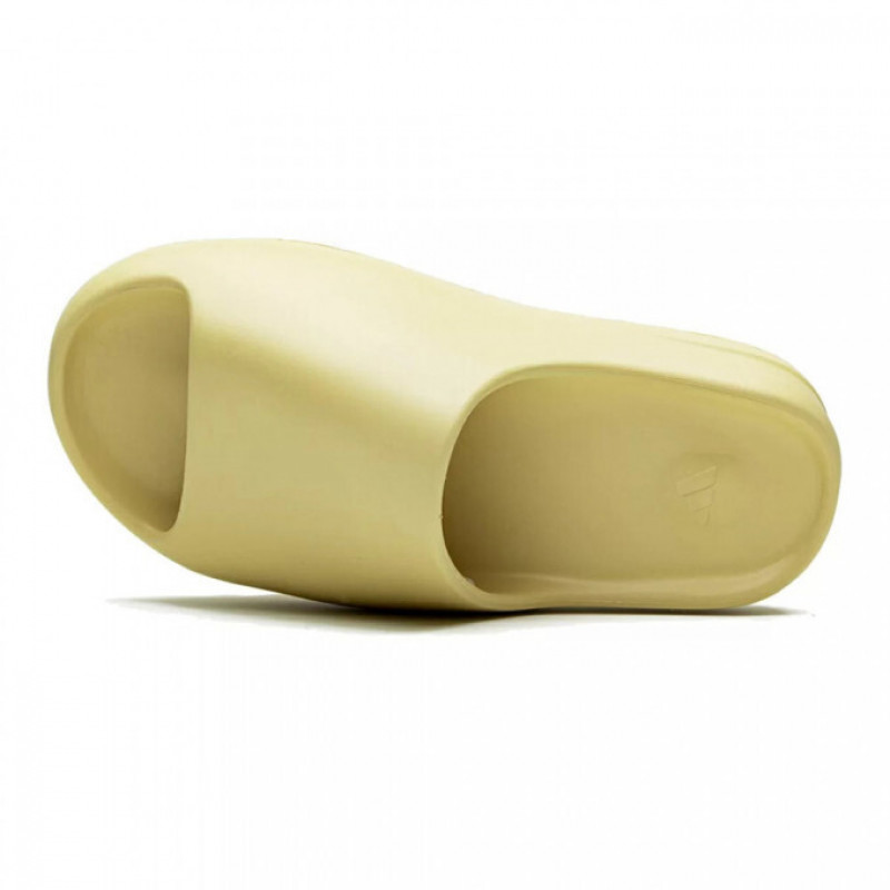 Adidas Yeezy Slide "Desert Sand"